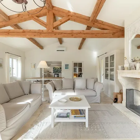 Holiday home La Belle Echappee With Pool In